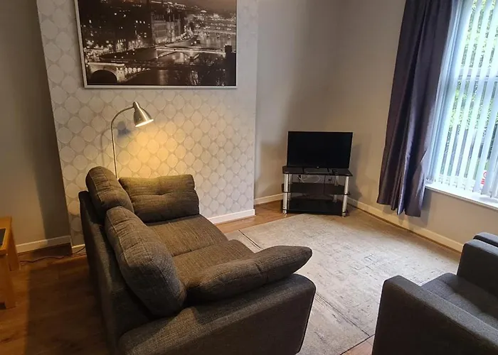 Alexandra Park Apartment 1