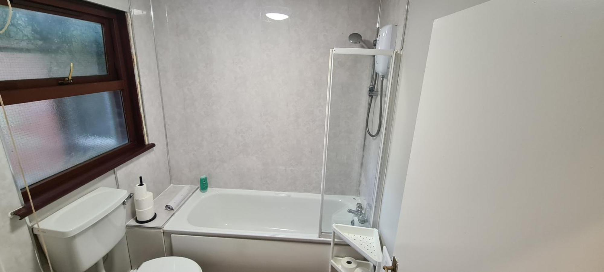 Apartment Alexandra Park 1 *